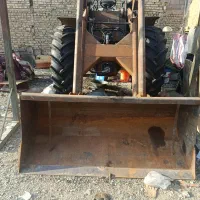 تراکتور بیل عقب