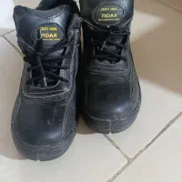 کفش ایمنی|کیف، کفش، کمربند|رباط‌کریم, مسکن مهر آبشناسان|دیوار