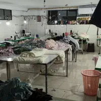 استخدام راسته دوز و اتوکار وسط کار تریکو خانم
