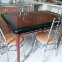 میز ناهارخوری چهارنفره