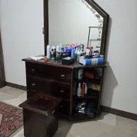 دراور. چوب مرغوب. آینه و صندلی آرایش. چهار کشو