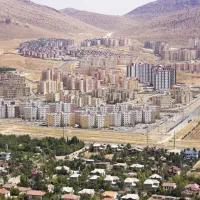 ملک قدیمی پشت کلانتری/متراژ بالا/سند تک برگ