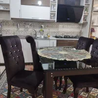 میز غذاخوری جاروبرقی