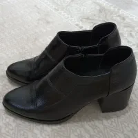 کفش زنانه طبی نو سایز ۳۹