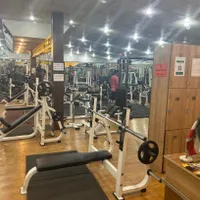 اجاره مغازه ۳۰۰ متری در ازگل|اجارهٔ مغازه و غرفه|تهران, ازگل|دیوار