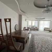 میز ناهارخوری کاملا سالم با یک سوم قیمت