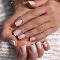 خدمات تخصصی ناخن گلناز