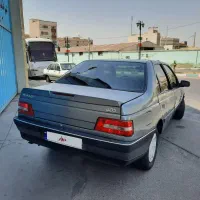 پژو ۴۰۵ slx داخل کرم
