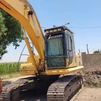 بیل مکانیکی کوماتسو200