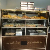 ویترین و کمد مغازه