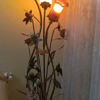 اباژور ایستاده