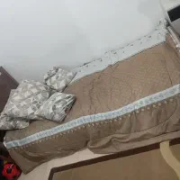 تخت یک نفره