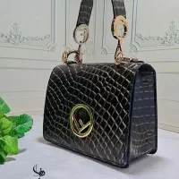 کیف دوشی زنانه