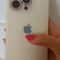 اپل iPhone 16 Pro با حافظهٔ ۱۲۸ گیگابایت