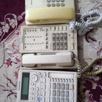 تعدادی تلفن رومیزی کارکرد