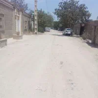 یک قطعه۳۰۰ متری