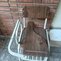 صندلی آموزشی آهنی
