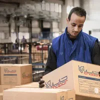 منشی خانم برای دفتر چاپار