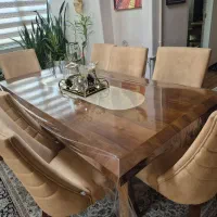 میز ناهارخوری ۸ نفره در حد نو