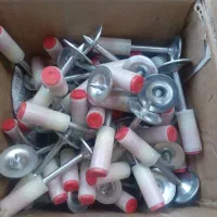 میخ چاشنی دار