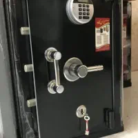 گاوصندوق ‌اورجینال ‌وضدآتش و استوک