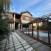 290 متر ویلا شهرکی با استخر در منطقه وازیوار