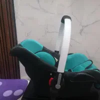 صندلی ماشین کودک و کریر نوزاد