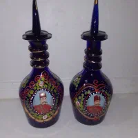تنگ و گلدان قدیمی