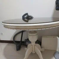 میز صبحانه خوری