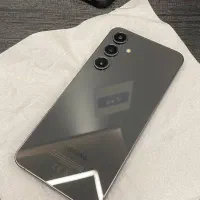 S24 fe 256 در حد نو ۱۰ ماه گارانتی