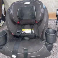 صندلی ماشین کودک Graco TrioGrow SnugLock 3-in-1
