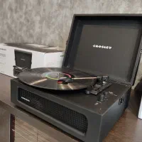 ترن تیبل آمریکایی اکبند Crosley مدل Voyager