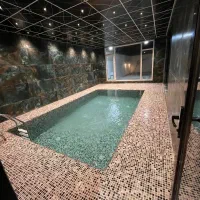 باغ-ویلای-لوکس-با-استخر-چهارفصل-تمیز-و-مدرن
