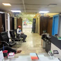 فروشنده