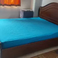تختخواب دو نفره چوب با تشک