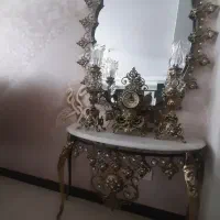 اینه و شمعدان و ساعت نو