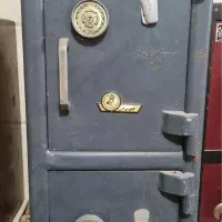گاو صندوق -صندلی اداری