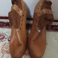 نیم بوت و صندل