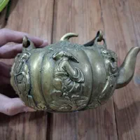 قوری انیک قدیمی هشت استاد بامهر و سطل مسی