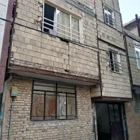 ساختمان دو طبقه
