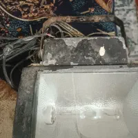 پروژکتور در حد نو