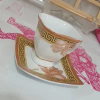 لیوان و نعلبکی