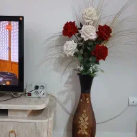 گل و گلدان