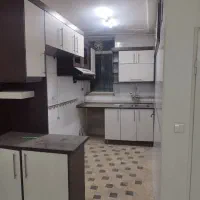 ویلایی دربست