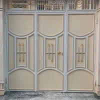 نقاشی ساختمانی استادقاسم مهرنیاهمراه بااکیپ۳نفره