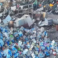 کارگر جهت کار درانبارضایعات
