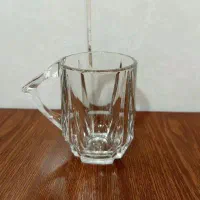 نیم لیوان . دسته دار