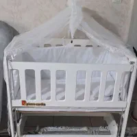 تخت کودک|تخت و صندلی بچه|اسلام‌شهر, شهرک سعیدیه|دیوار