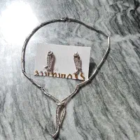 گردنبد وگوشواره ست