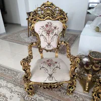 مبل سلطنتی